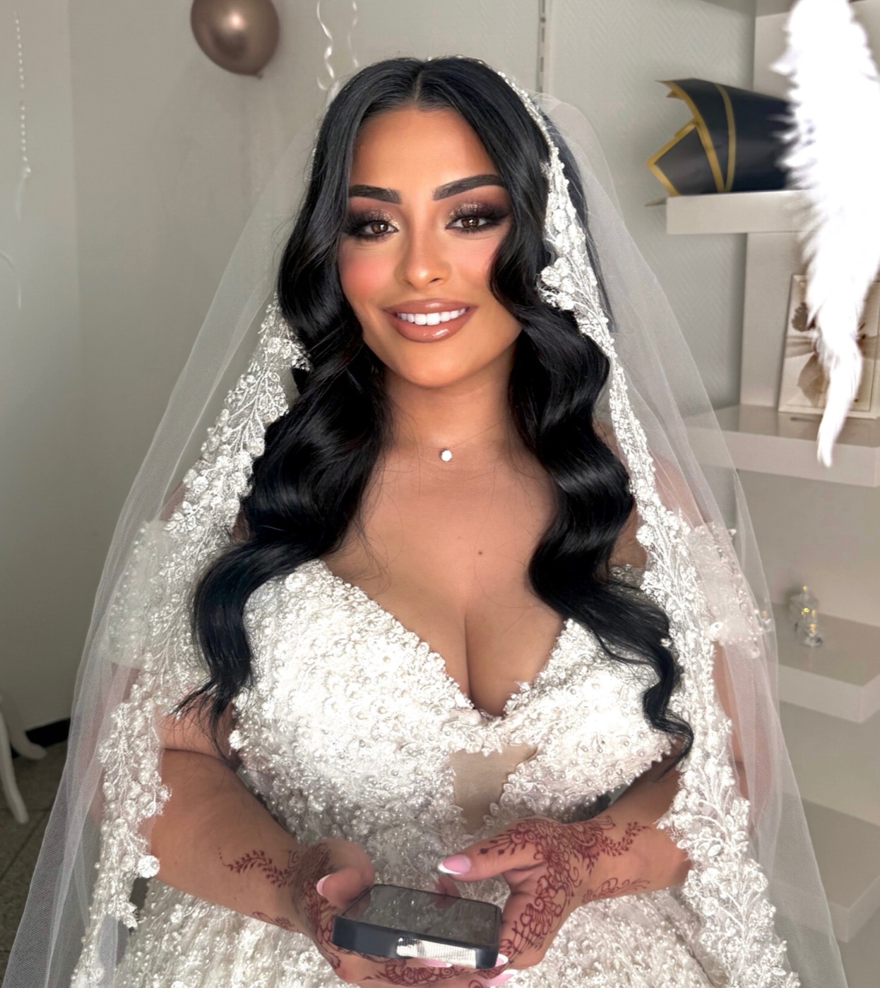 Mariée voilée — MESH Makeup Studio